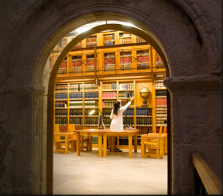 Biblioteca de Silos. Estanterías